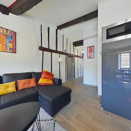 41 3, Rue Trivalle Apartment *